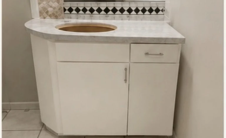 The original corner vanity in cultured marble